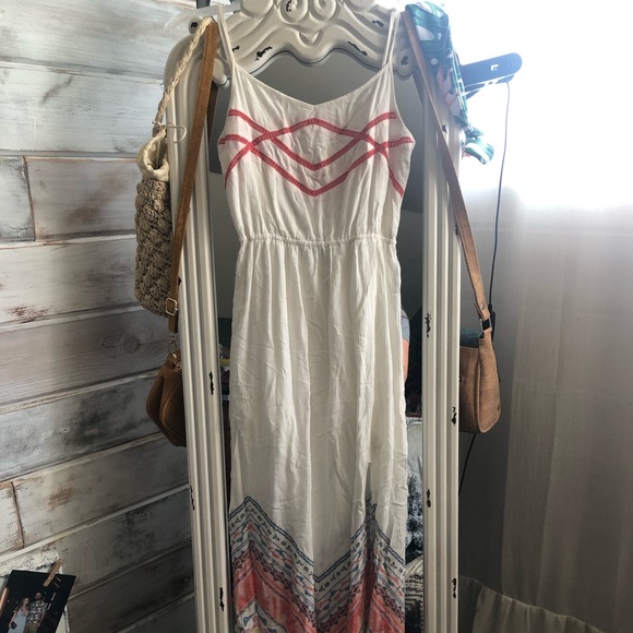 PacSun Maxi Dress - Picture 1 of 5